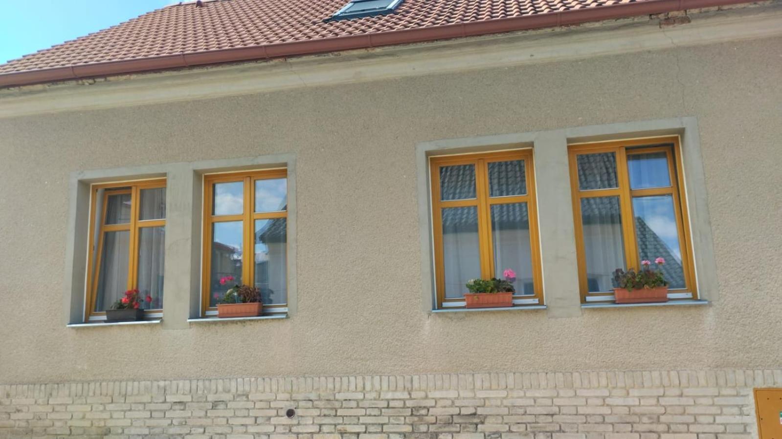 Podkrovi S Koupelnou Svinarov Exteriör bild